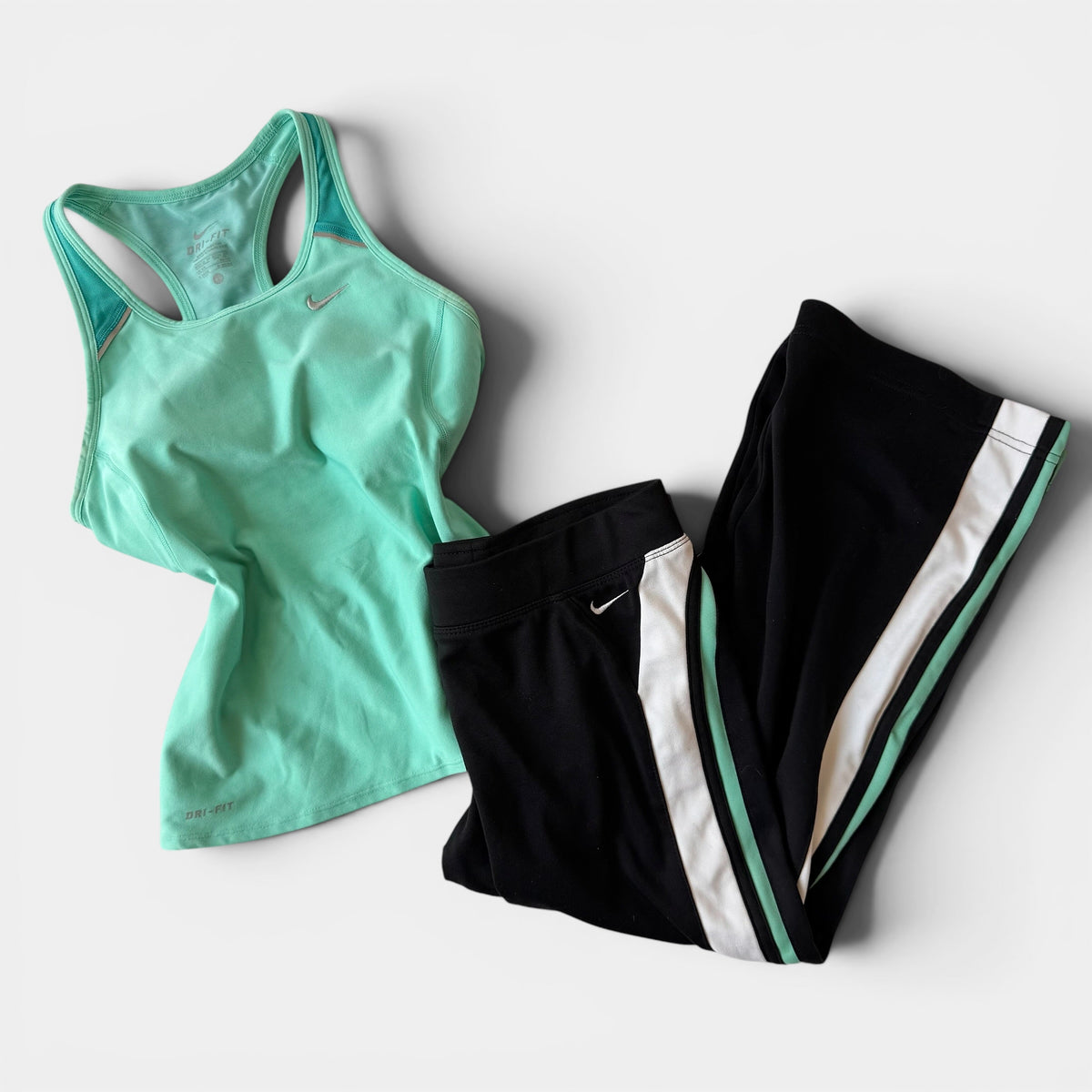 Nike Teal Black Capri Set Mixed Era