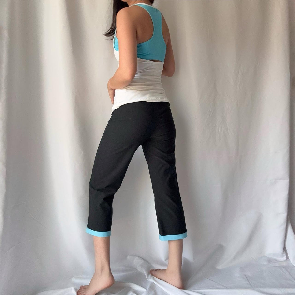 Nike White & Aqua Athleisure Set 🩵