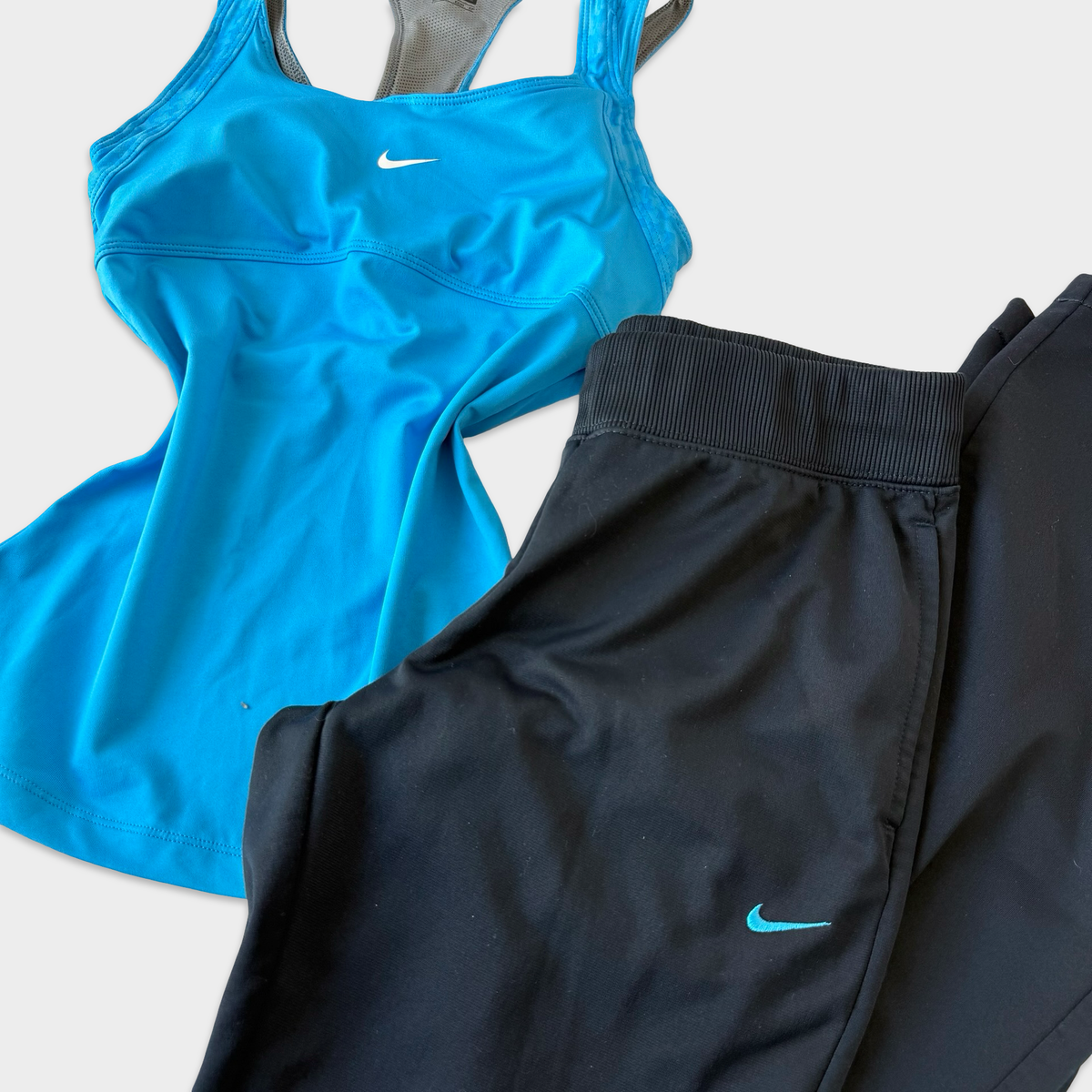 Nike 2010s Blue Black Flare Pant Set