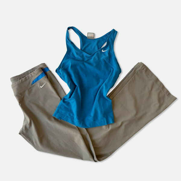 Nike Late 2000s Blue Gray Flare Pant Set