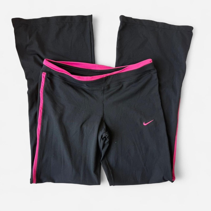 Nike Late 2000s Black Mid Rise Pink Pant Set