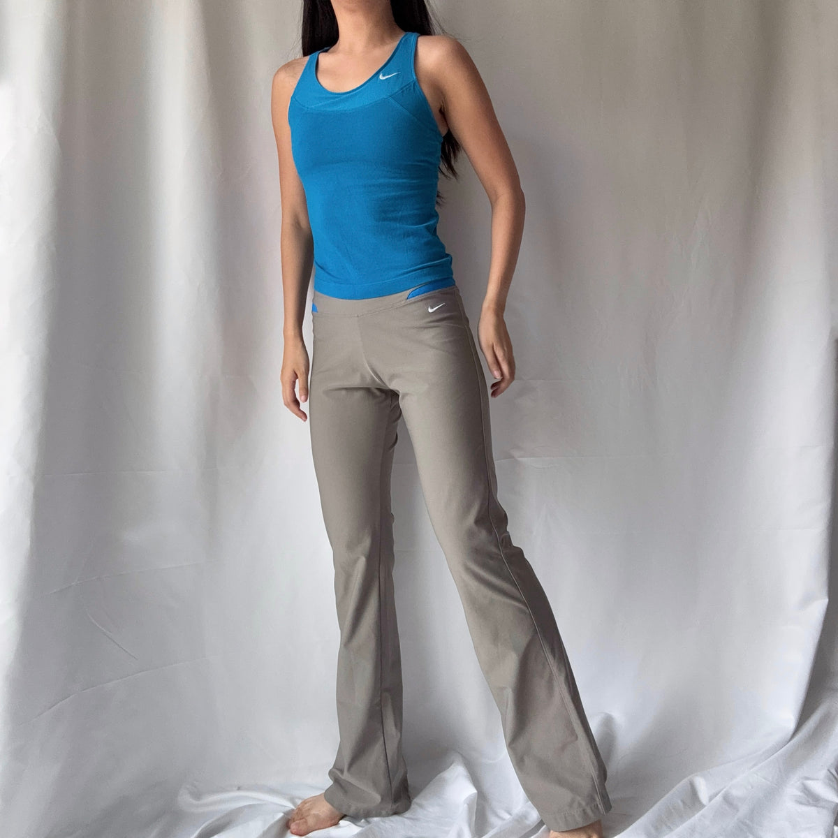 Nike Late 2000s Blue Gray Flare Pant Set
