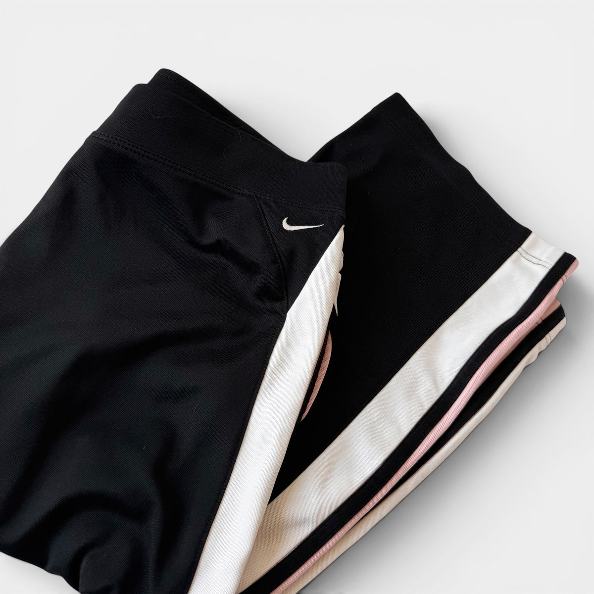 Nike Y2K Black White Capri Track Pant Set Sporty
