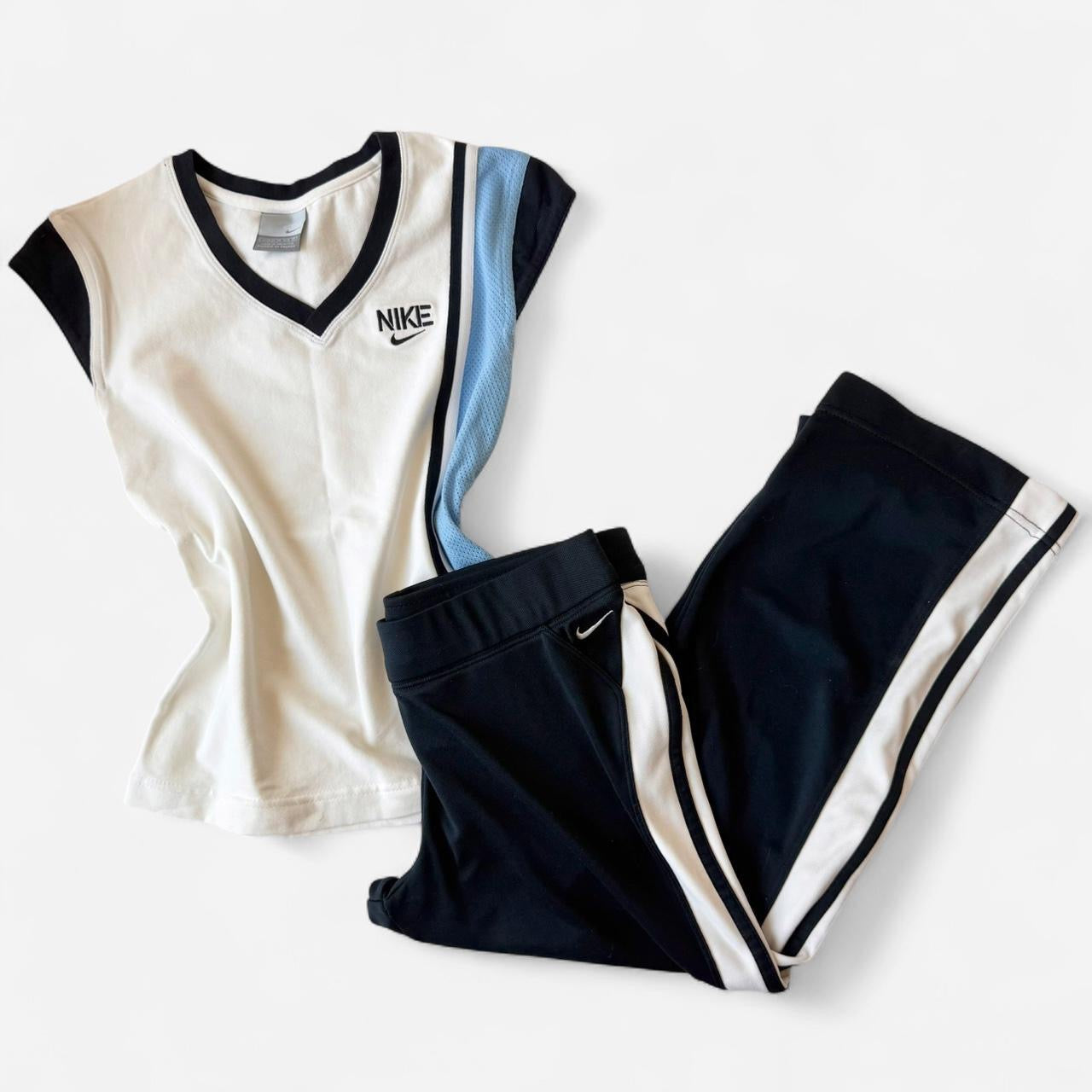 Nike Y2K Navy & White Track Set 🖤