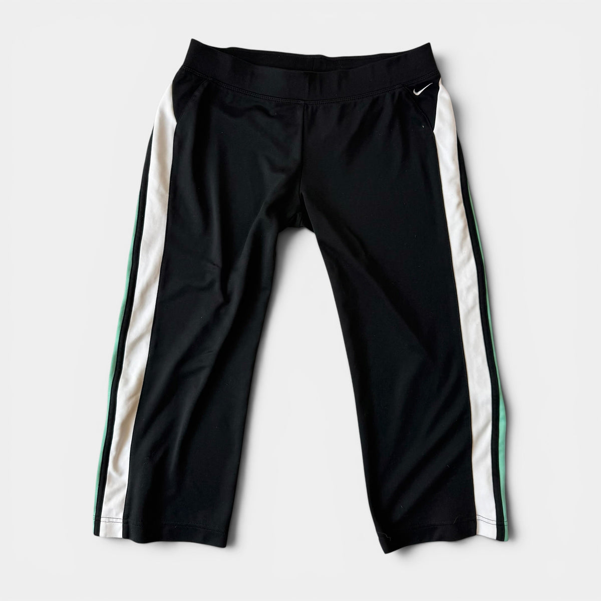 Nike Teal Black Capri Set Mixed Era