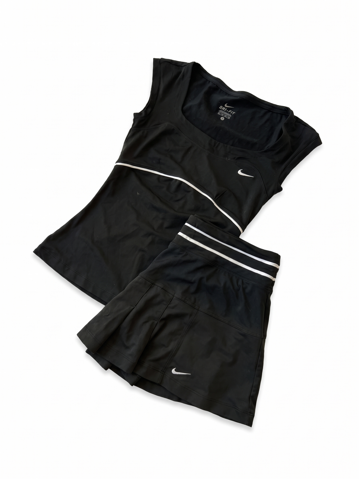 Nike 2010s Black White Pleated Tennis Skort Set